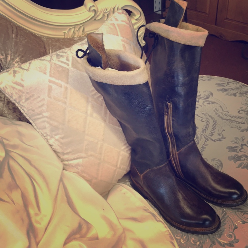 Bed Stu Cobbler series hand crafted boots! Size 9